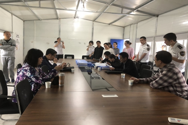 浙江省“無(wú)欠薪”創(chuàng)建驗(yàn)收組來(lái)我公司項(xiàng)目部檢查